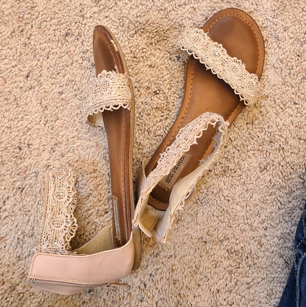 Womens sandals